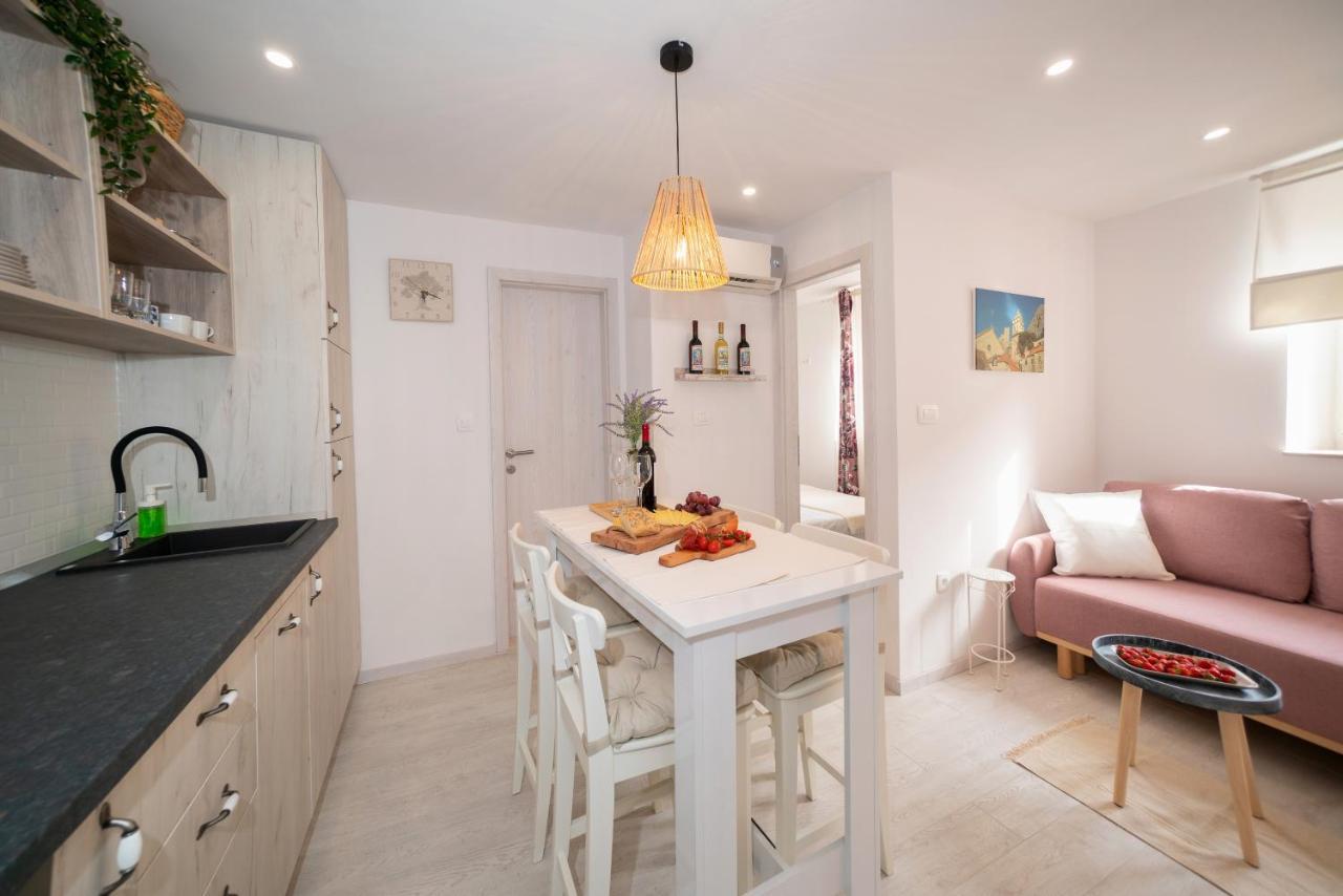 New Cozy Apartment - Center Of Old Town Omis Omiš Exterior foto