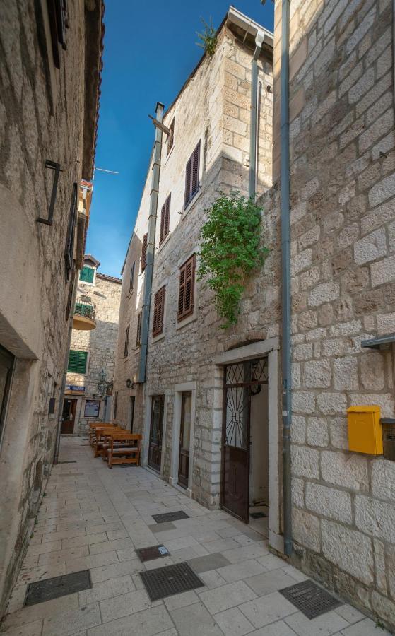 New Cozy Apartment - Center Of Old Town Omis Omiš Exterior foto